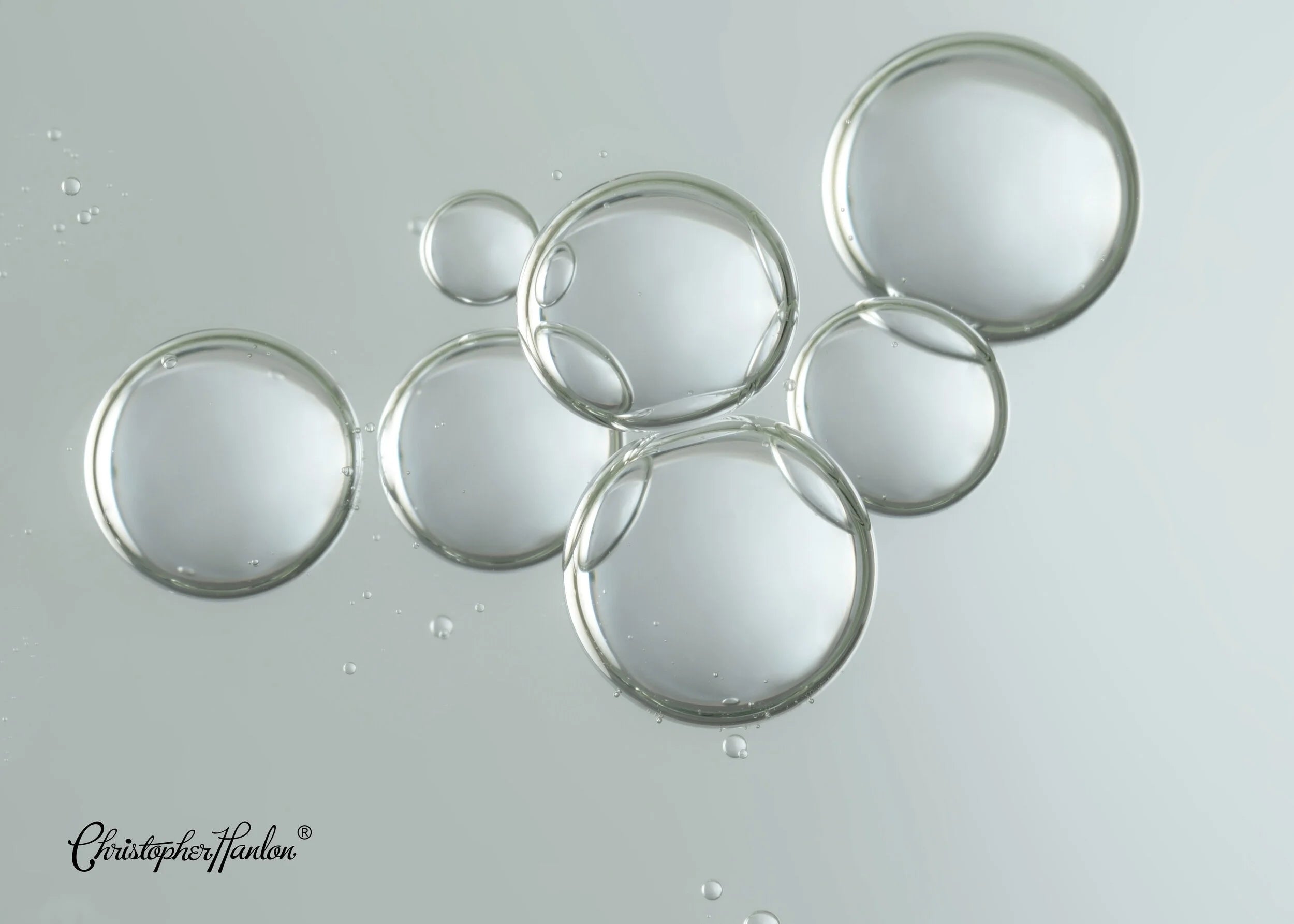 Schritt 3  UV POLYVITAMIN GESICHTSFEUCHTIGKEIT ANTI ÂGE  Hautunreinheiten + Akne