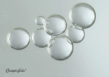 Schritt 3  UV POLYVITAMIN GESICHTSFEUCHTIGKEIT ANTI ÂGE  Hautunreinheiten + Akne